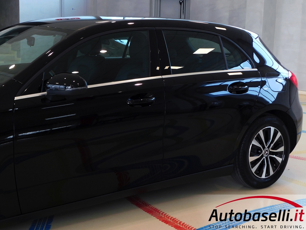 MERCEDES A180D AUTOMATIC 8G-DCT RESTYLING - Foto 21
