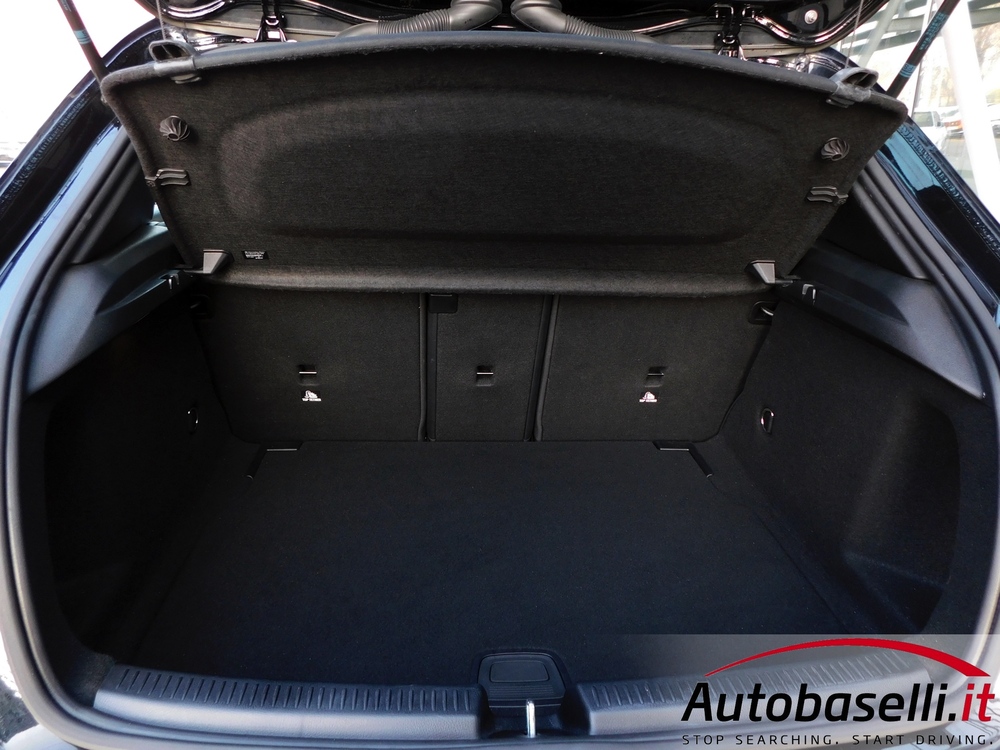 MERCEDES A180D AUTOMATIC 8G-DCT RESTYLING - Foto 68