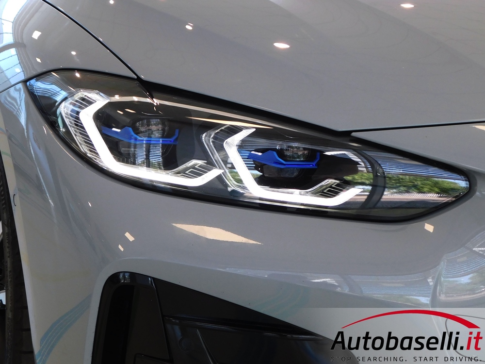 BMW NUOVA 420D XDRIVE 48V COUPÉ MSPORT - Foto 23