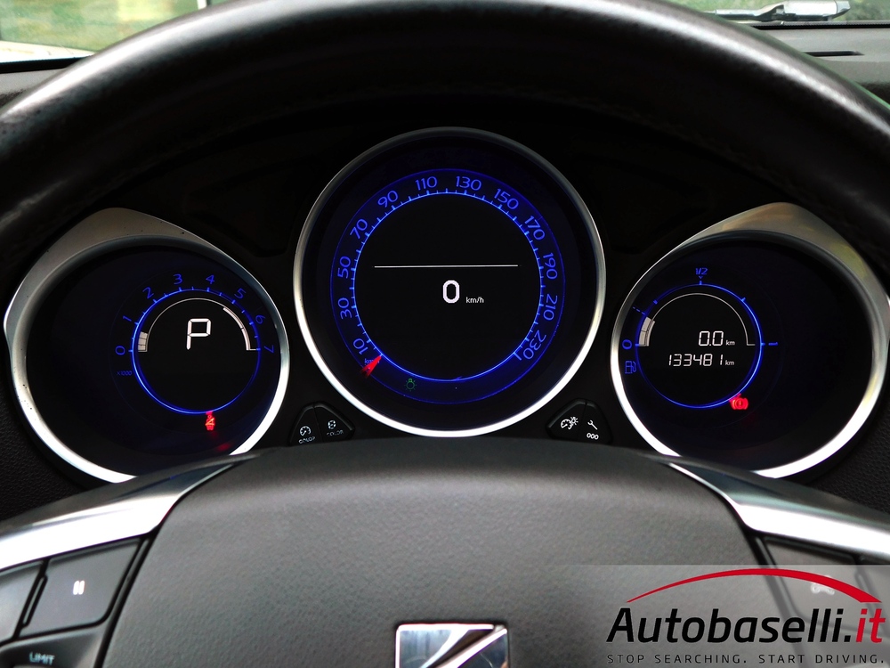 DS DS4 1.6 BLUEHDI 120CV SO CHIC AUTOMATICA - Foto 35