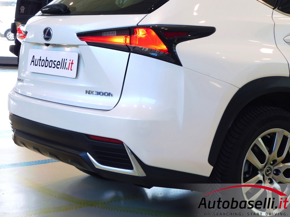 LEXUS NX300H HYBRID BUSINESS AUTOMATICA CVT - Foto 29