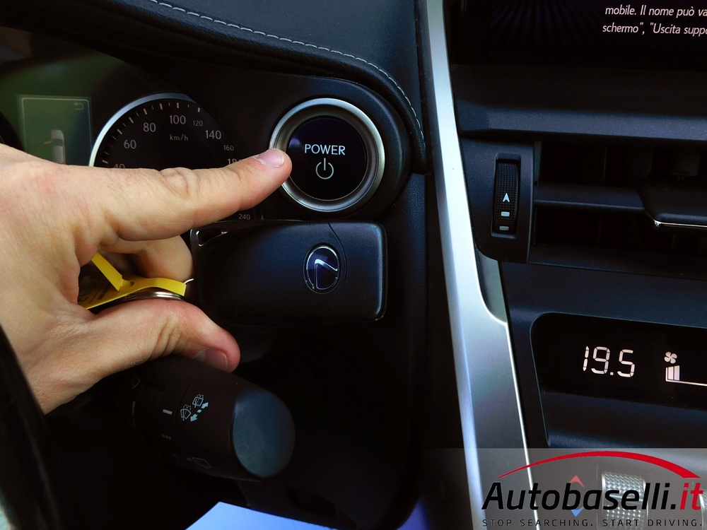 LEXUS NX300H HYBRID BUSINESS AUTOMATICA CVT - Foto 41