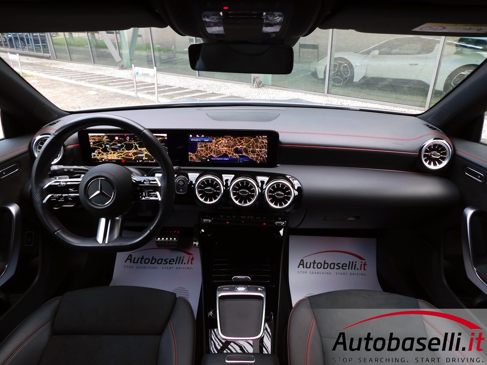 MERCEDES CLA SHOOTING BRAKE 220D AMG LINE  - Foto 36