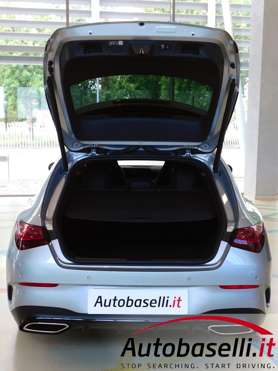MERCEDES CLA SHOOTING BRAKE 220D AMG LINE  - Foto 91