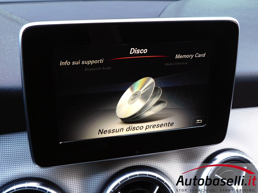 MERCEDES CLA 200D SHOOTING BRAKE "SPORT" - Foto 62