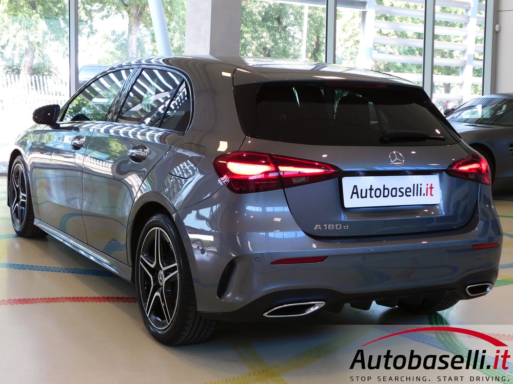 MERCEDES A180D AMG-LINE ADVANCED PLUS - Foto 7