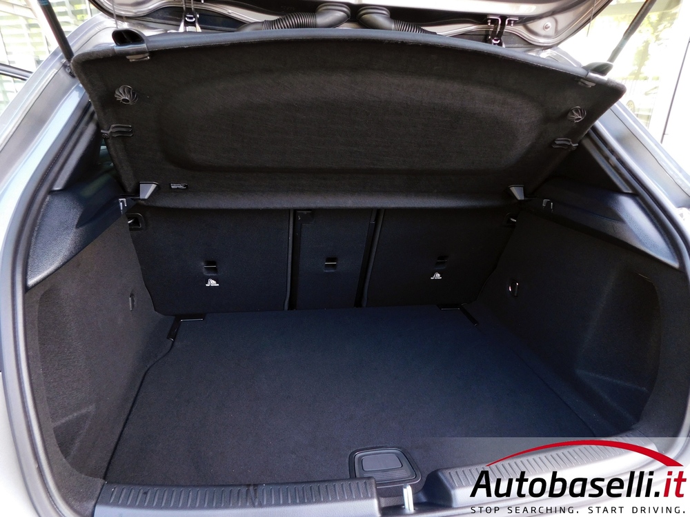 MERCEDES A180D AMG-LINE ADVANCED PLUS - Foto 76