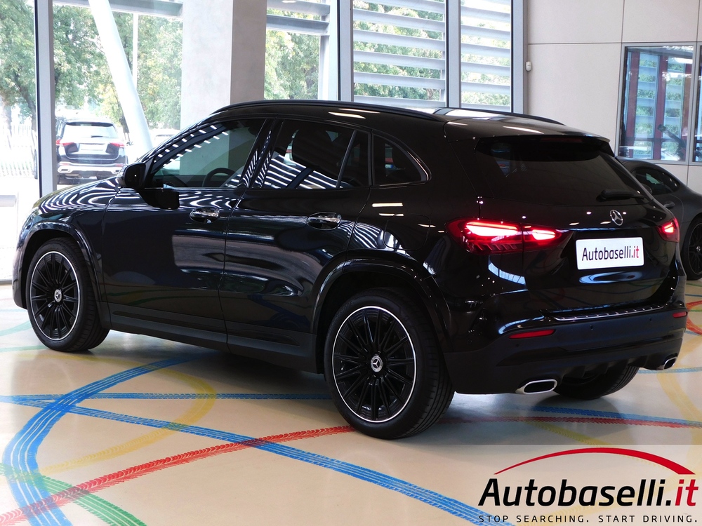 MERCEDES GLA 180D AMG LINE ADVANCED PLUS - Foto 4