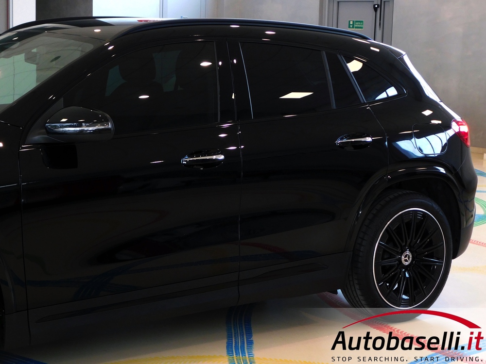 MERCEDES GLA 180D AMG LINE ADVANCED PLUS - Foto 22
