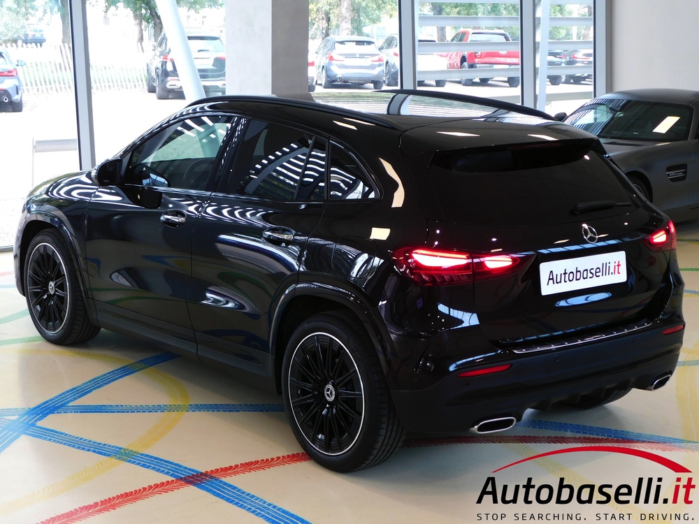 MERCEDES GLA 180D AMG LINE ADVANCED PLUS - Foto 25