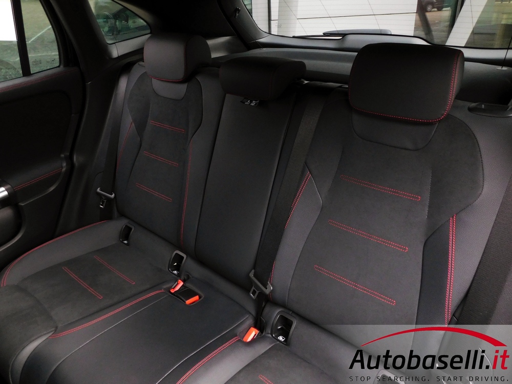 MERCEDES GLA 180D AMG LINE ADVANCED PLUS - Foto 75