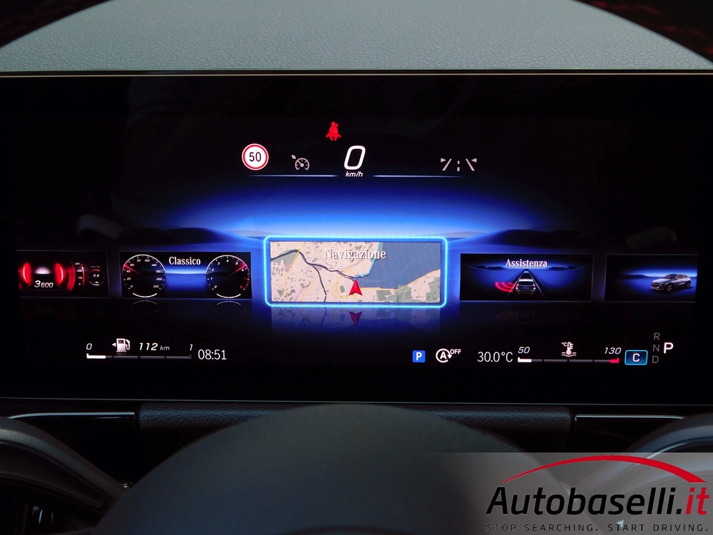 MERCEDES GLA 180D AMG LINE ADVANCED PLUS - Foto 38