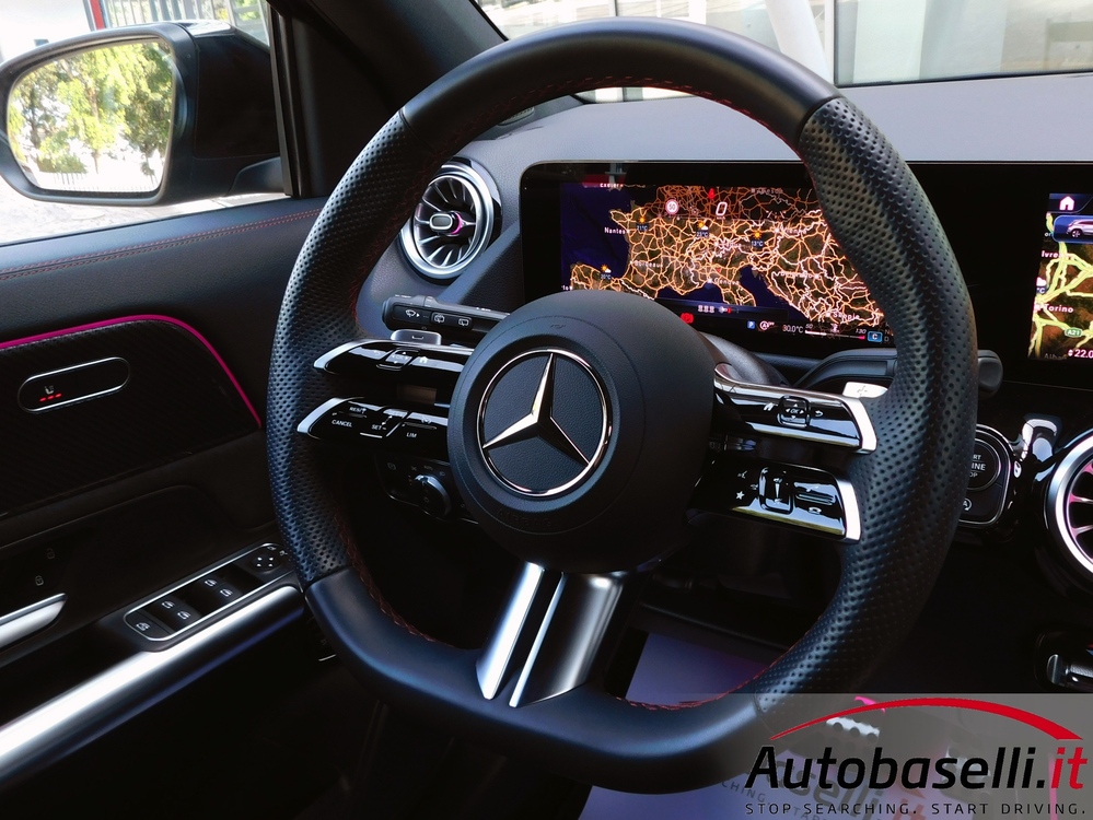 MERCEDES GLA 180D AMG LINE ADVANCED PLUS - Foto 39