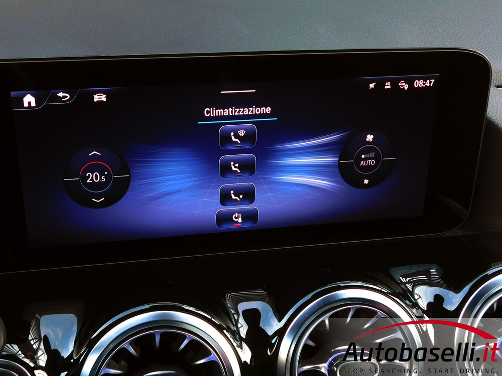 MERCEDES GLA 200 AUTOMATIC AMG LINE - Foto 54