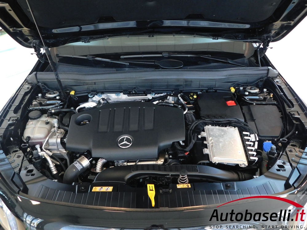 MERCEDES GLB 200D PREMIUM AUTOMATIC 8G-DCT - Foto 18