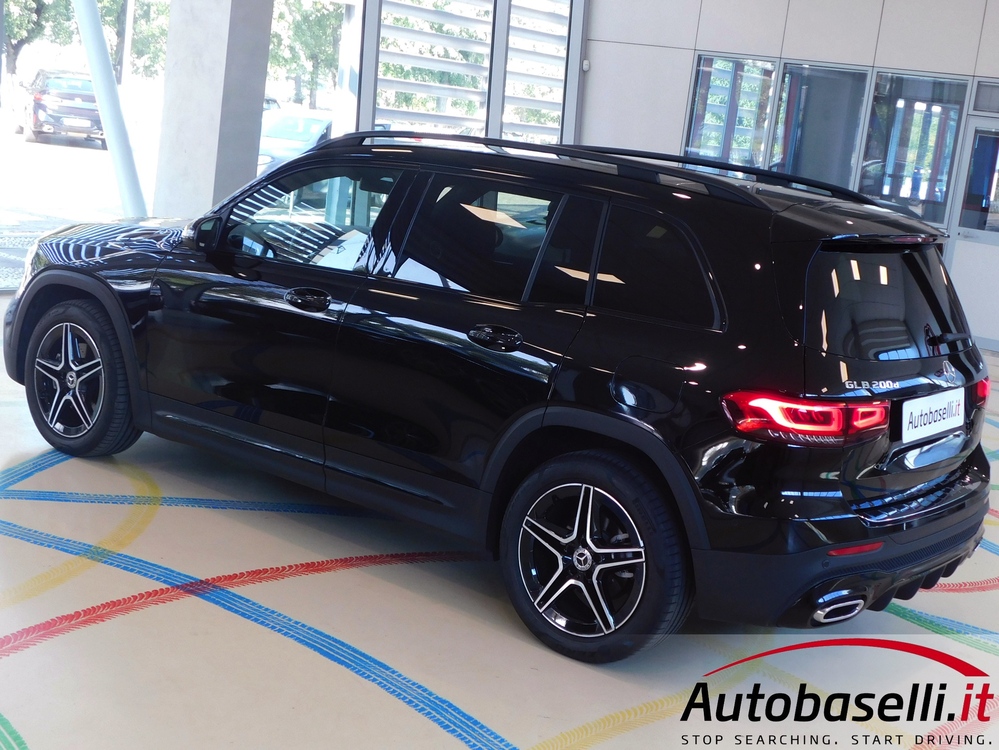 MERCEDES GLB 200D PREMIUM AUTOMATIC 8G-DCT - Foto 25