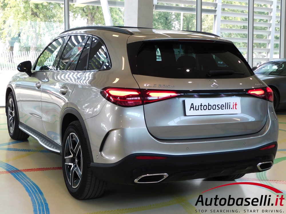 MERCEDES GLC 220D AMG LINE ADVANCED 4MATIC - Foto 7