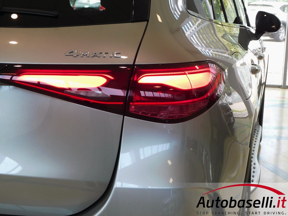 MERCEDES GLC 220D AMG LINE ADVANCED 4MATIC - Foto 24