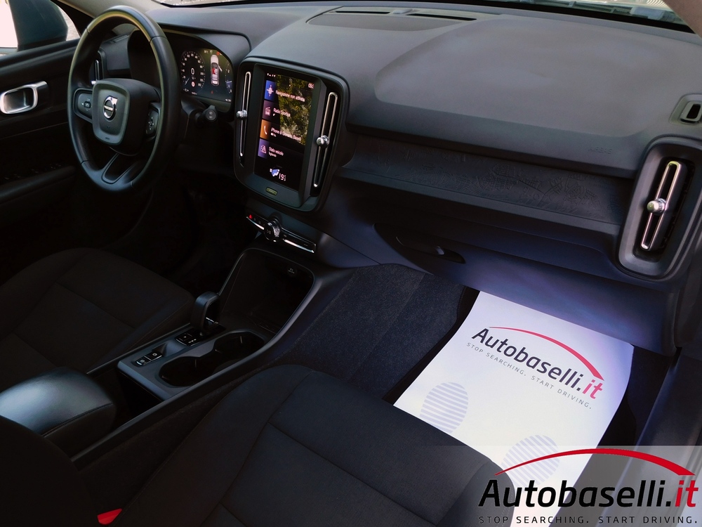 VOLVO XC40 1.5T2 AUTOMATICA ESSENTIAL - Foto 13