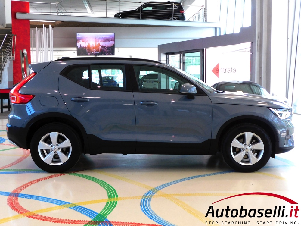 VOLVO XC40 1.5T2 AUTOMATICA ESSENTIAL - Foto 17