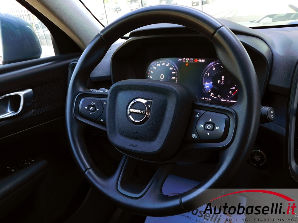 VOLVO XC40 1.5T2 AUTOMATICA ESSENTIAL - Foto 36