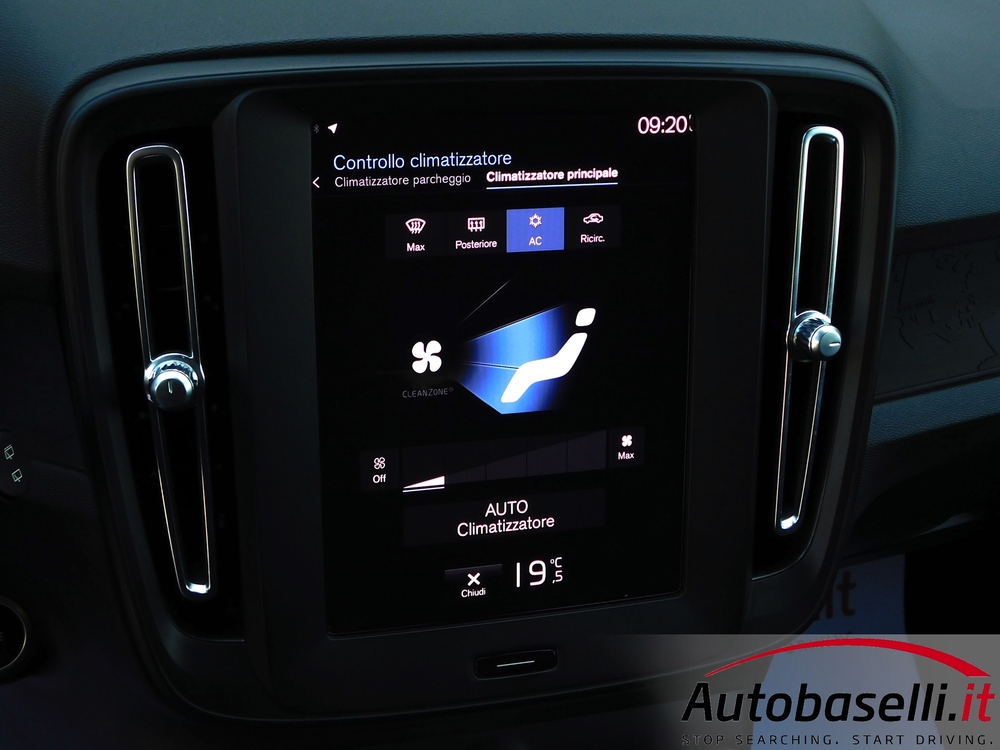 VOLVO XC40 1.5T2 AUTOMATICA ESSENTIAL - Foto 53