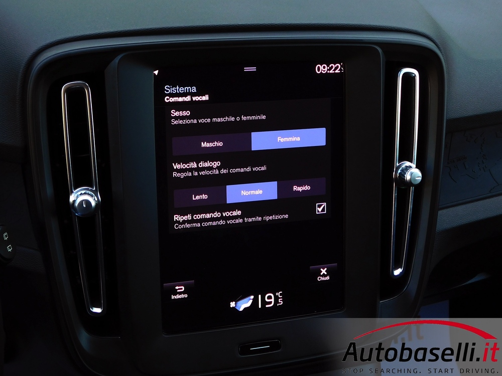 VOLVO XC40 1.5T2 AUTOMATICA ESSENTIAL - Foto 57