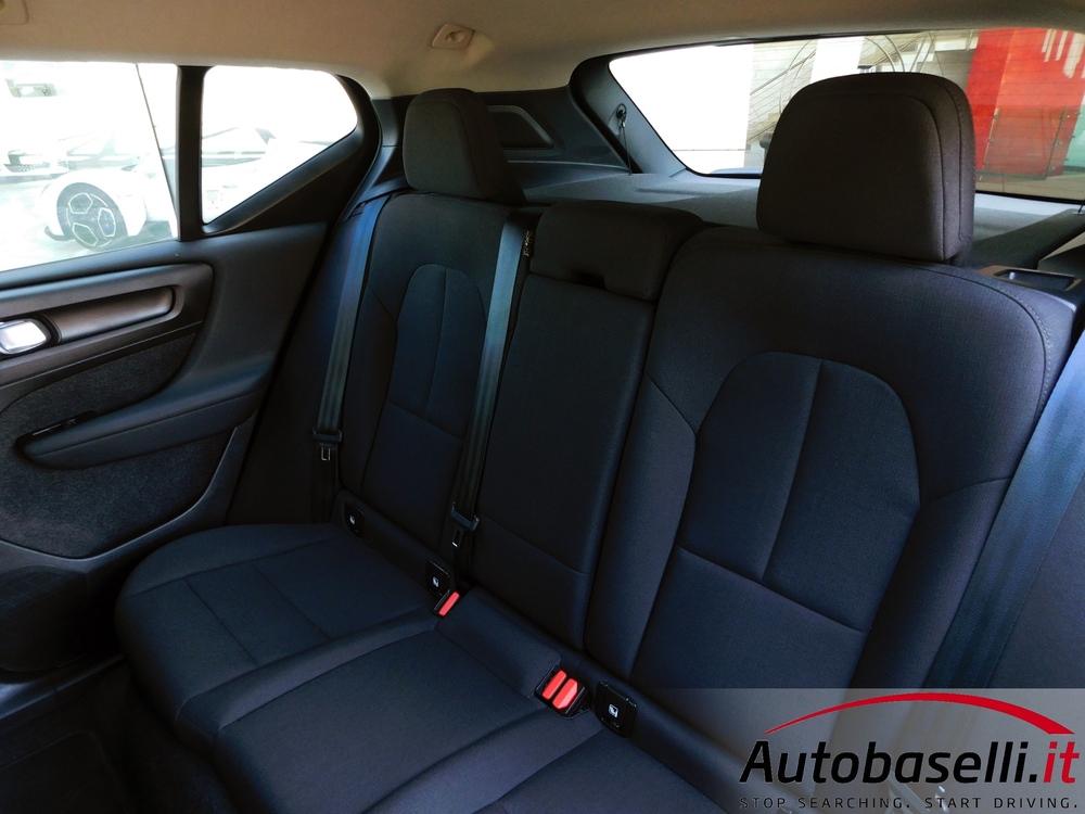 VOLVO XC40 1.5T2 AUTOMATICA ESSENTIAL - Foto 59